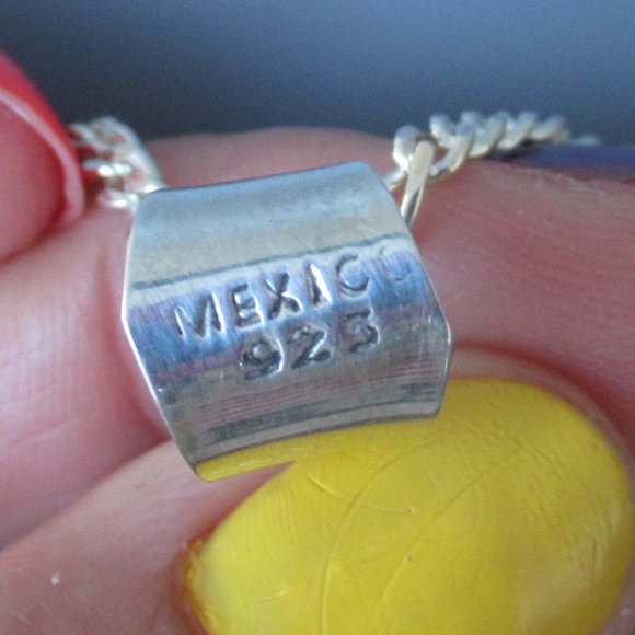 Gorgeous Mexican Large Sterling Silver Jade Pendant Necklace Marked Mexico 925 - Picture 9 of 10